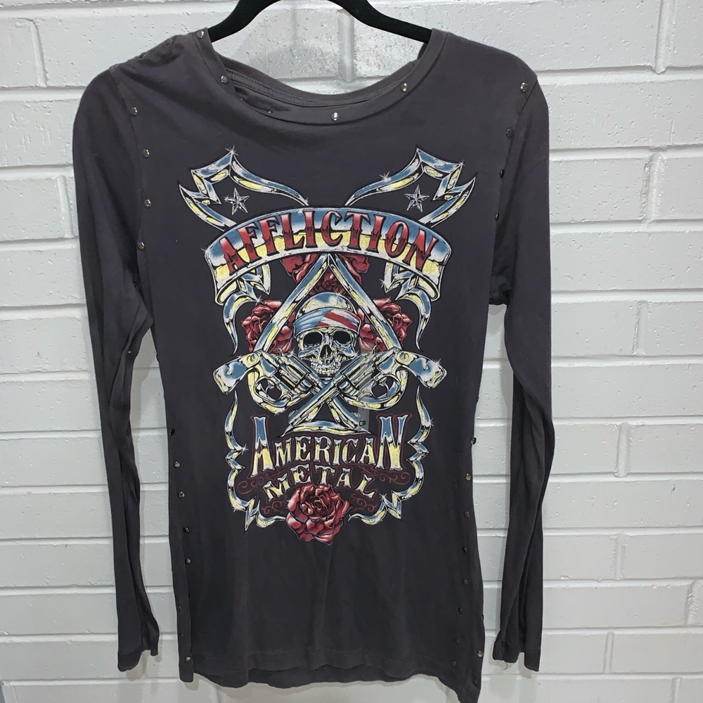 ⚠️🆕 Affliction long sleeved shirt